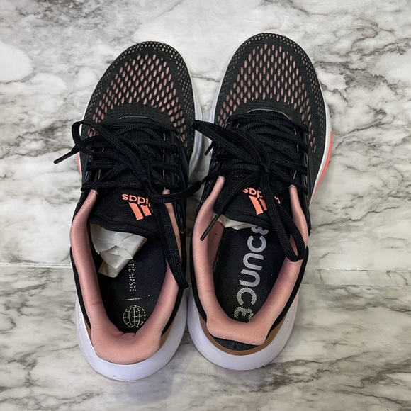 adidas Women's Eq21 Running Shoe - Course A Pied Size 8 - Picture 5 of 11